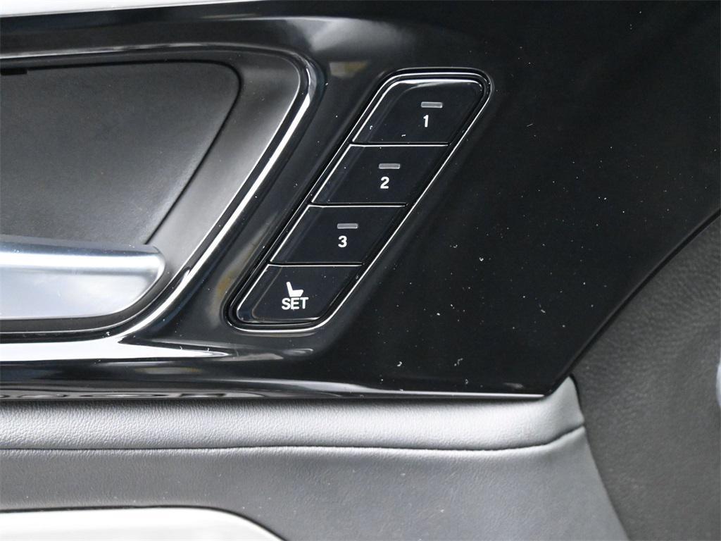 used 2024 Acura MDX car, priced at $44,000