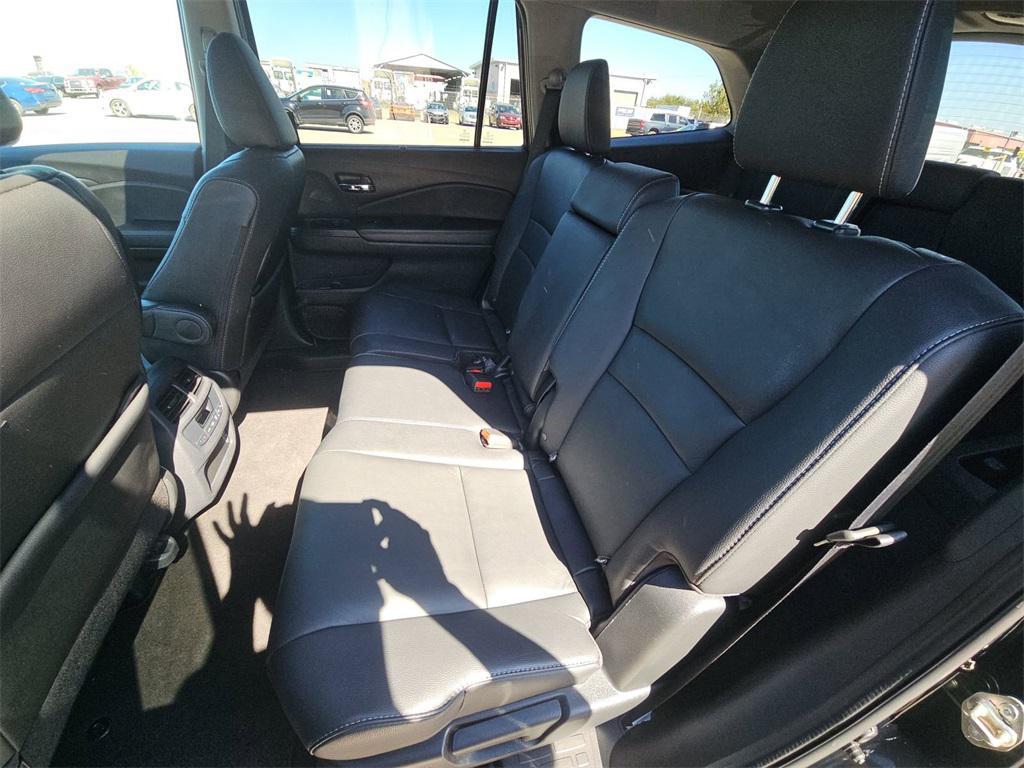 used 2020 Honda Pilot car, priced at $24,000