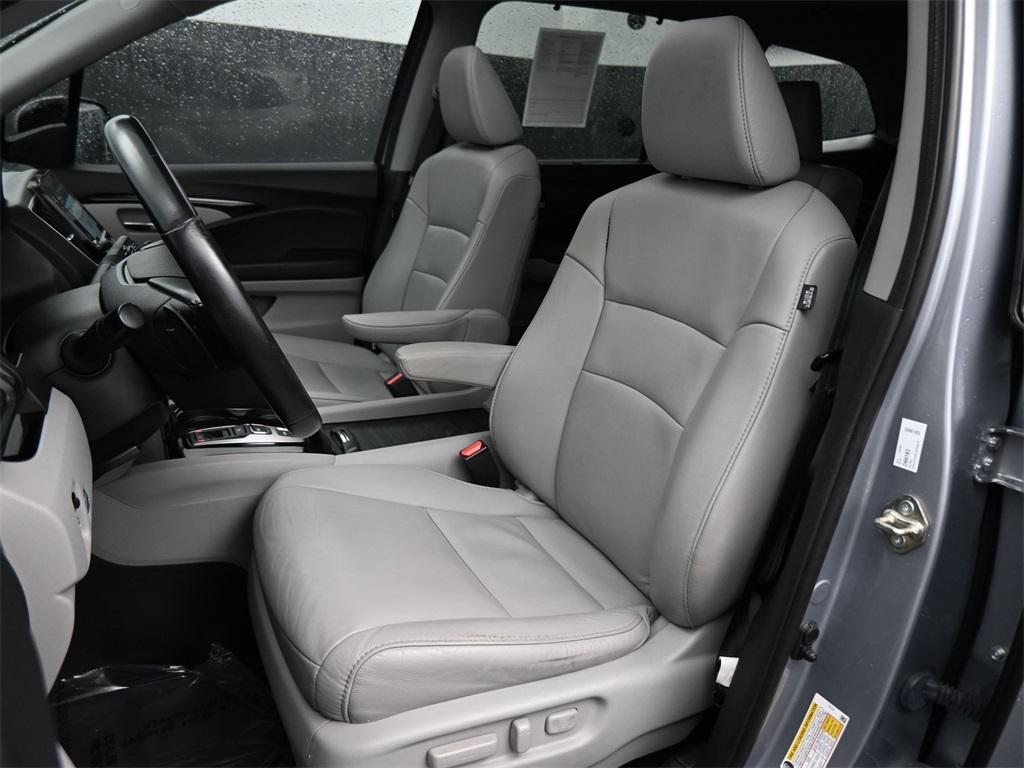 used 2020 Honda Pilot car, priced at $21,500