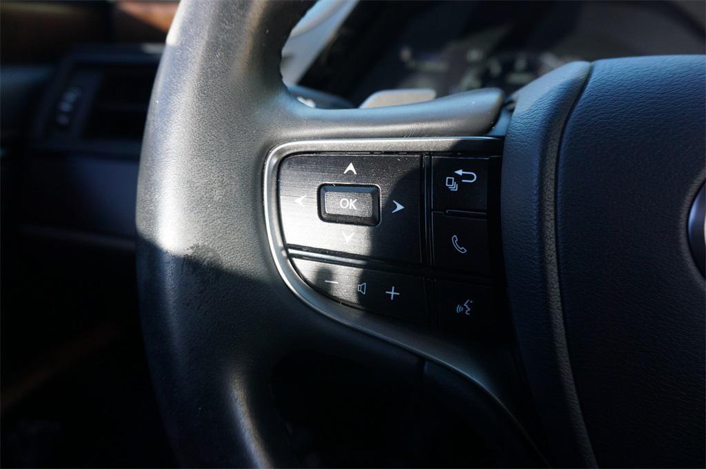 used 2022 Lexus ES 350 car, priced at $36,500