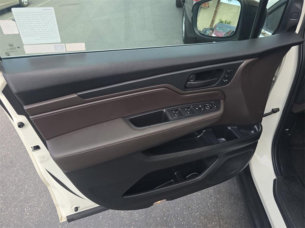 used 2019 Honda Odyssey car, priced at $25,500