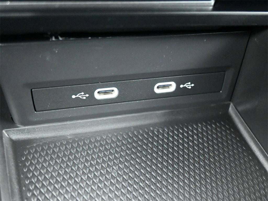 used 2024 Volkswagen Atlas Cross Sport car, priced at $28,500