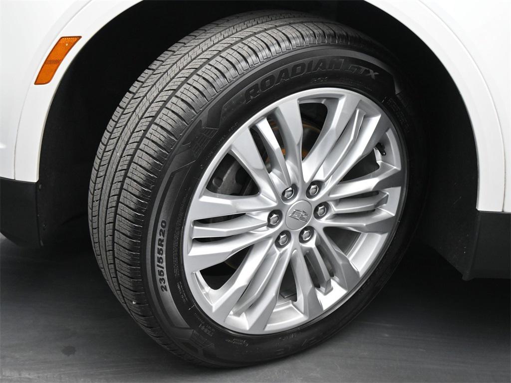 used 2017 Cadillac XT5 car, priced at $14,000