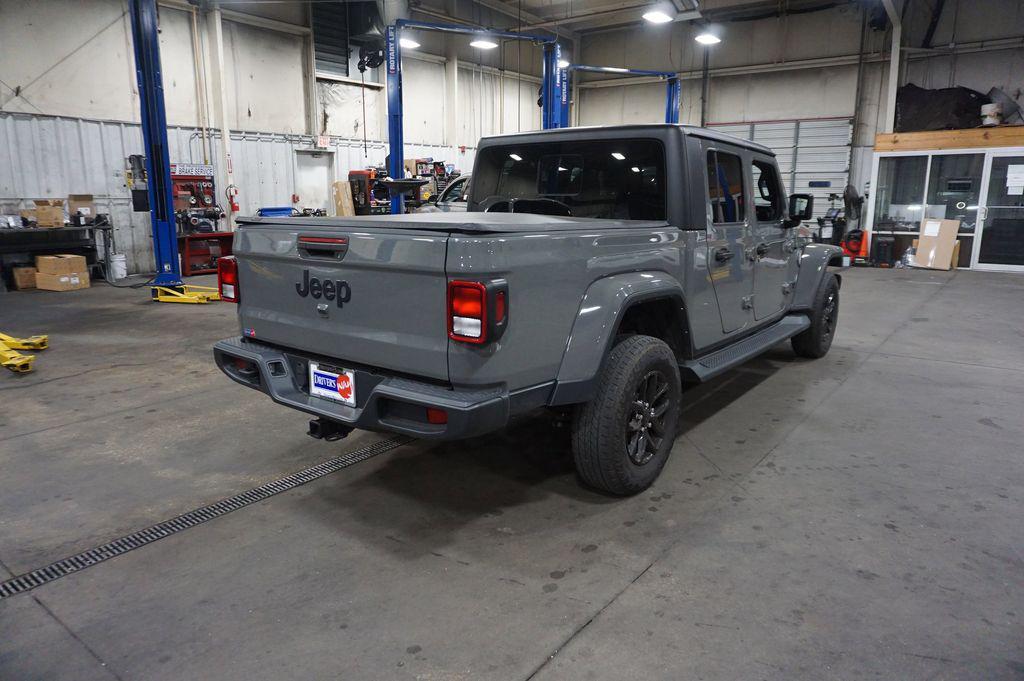 used 2022 Jeep Gladiator car, priced at $27,000