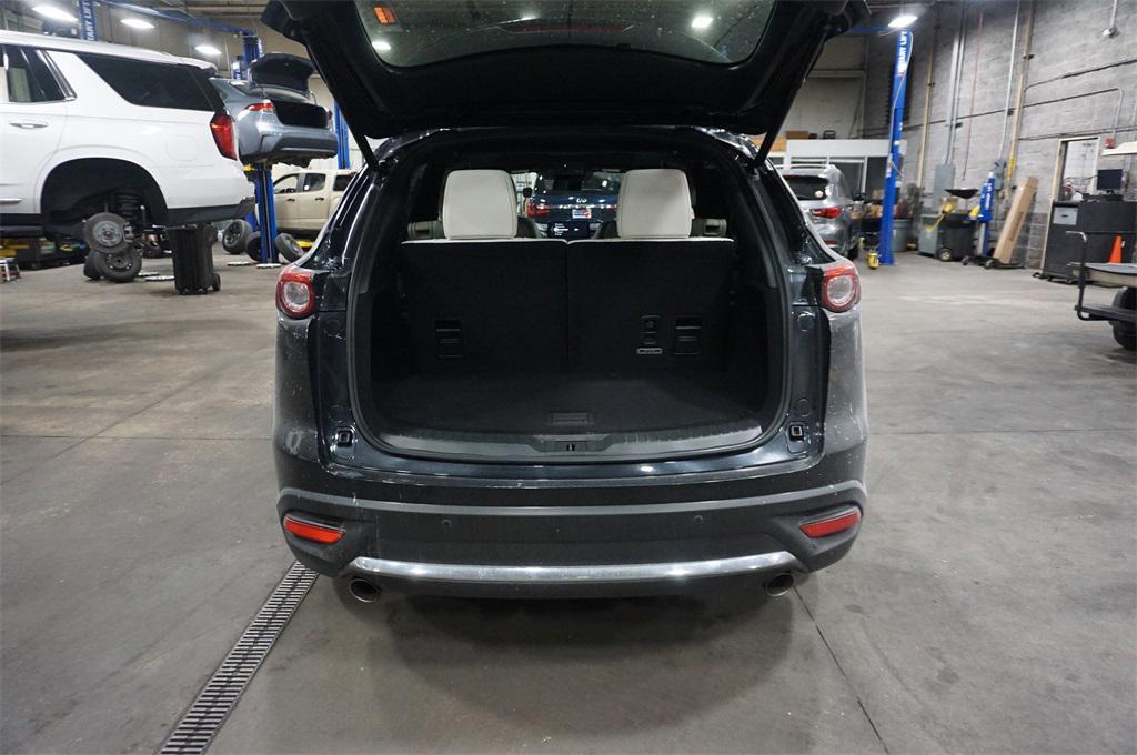 used 2023 Mazda CX-9 car, priced at $32,000
