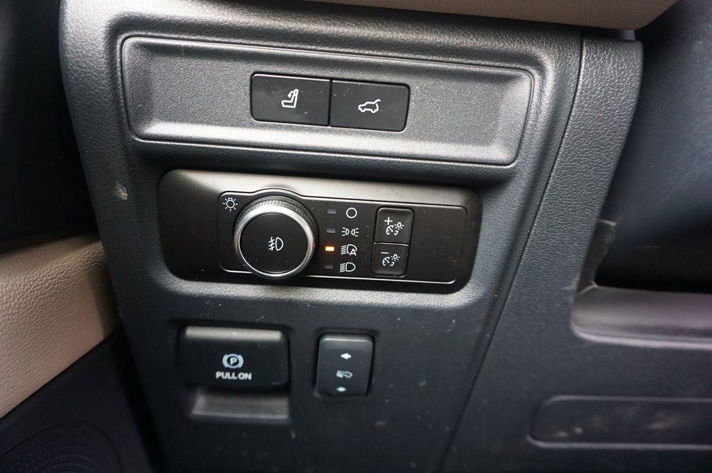 used 2023 Ford Expedition car, priced at $54,000