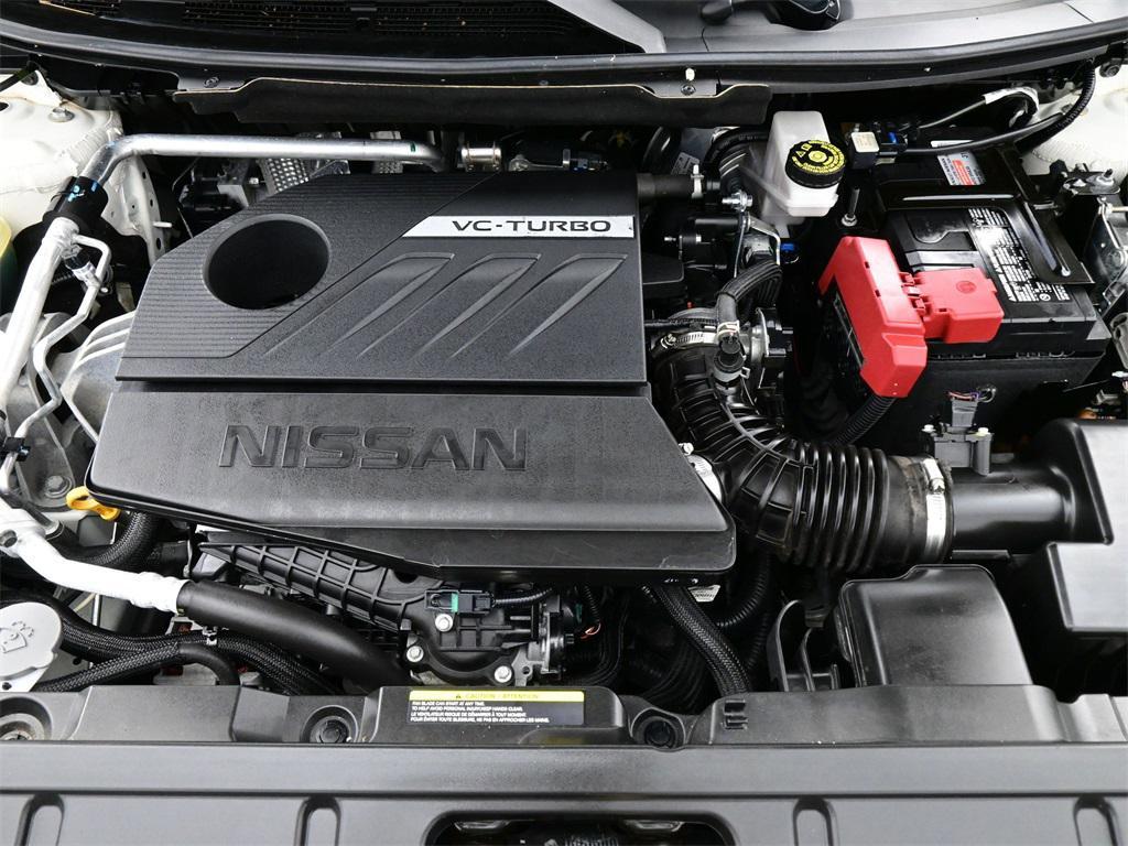 2022 Pearl White Tricoat Nissan Rogue