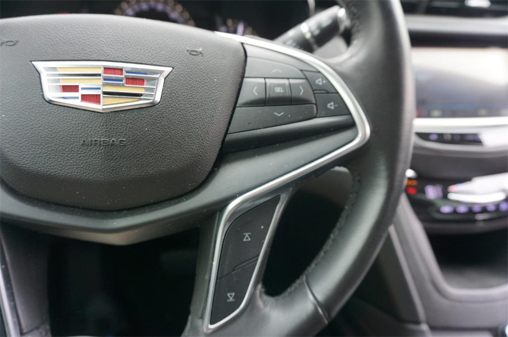 used 2017 Cadillac XT5 car, priced at $19,500