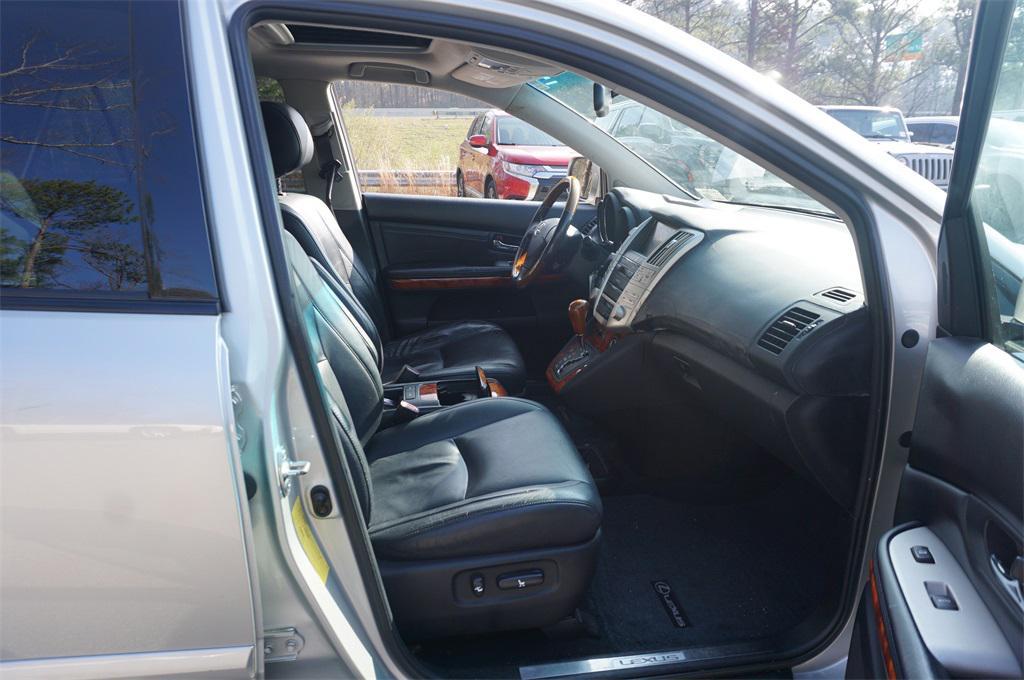 used 2004 Lexus RX 330 car, priced at $6,750