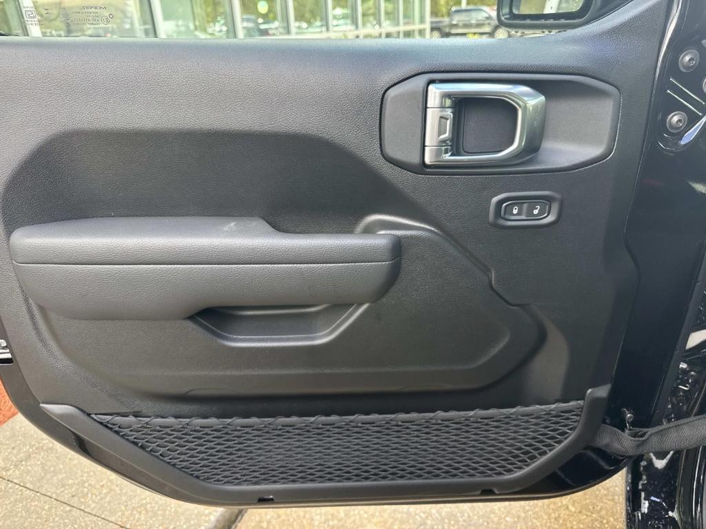 new 2026 Jeep Wrangler car, priced at $40,775