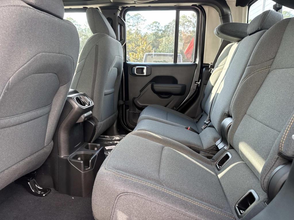 new 2026 Jeep Gladiator car