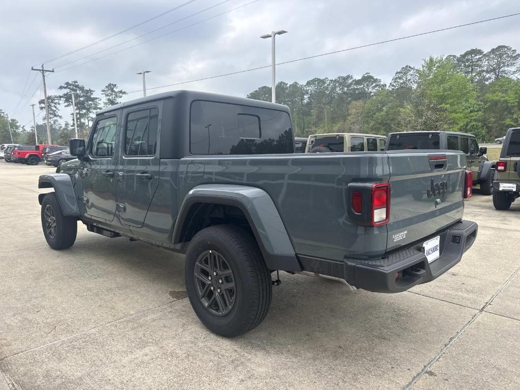 new 2026 Jeep Gladiator car, priced at $45,635