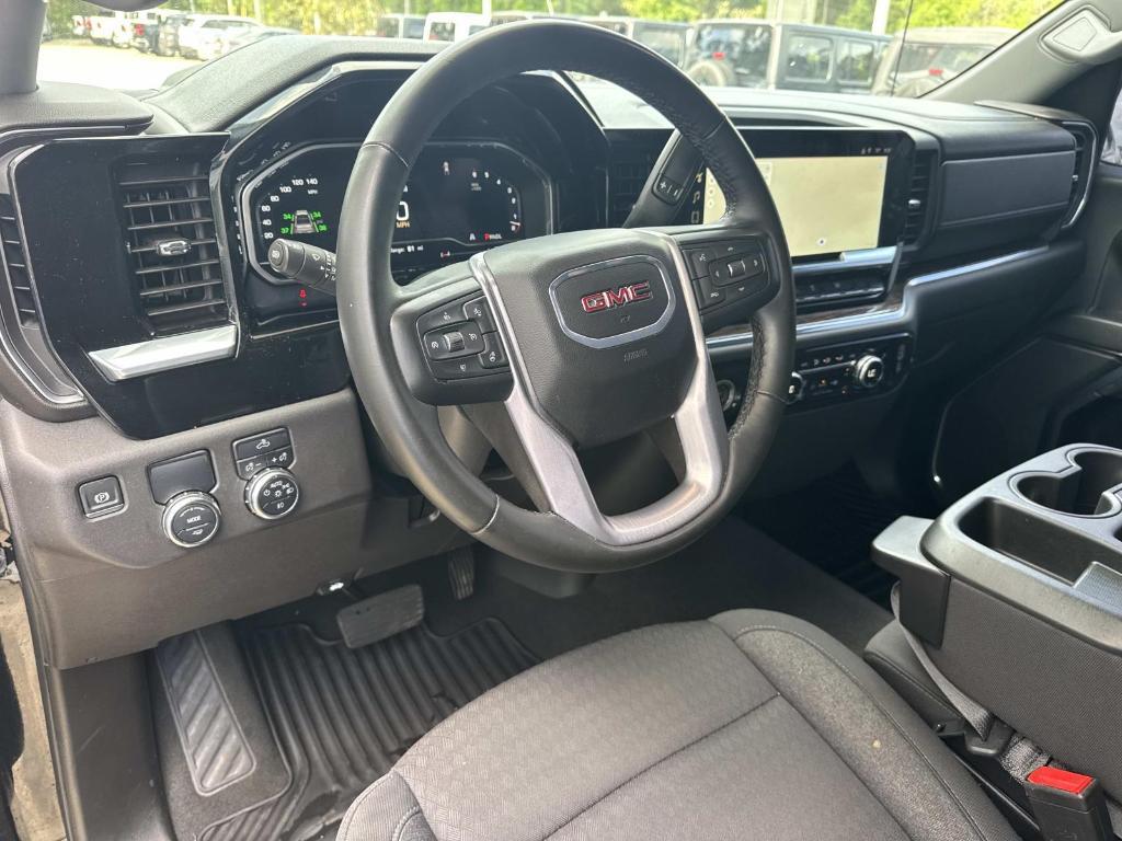 used 2024 GMC Sierra 1500 car, priced at $42,498