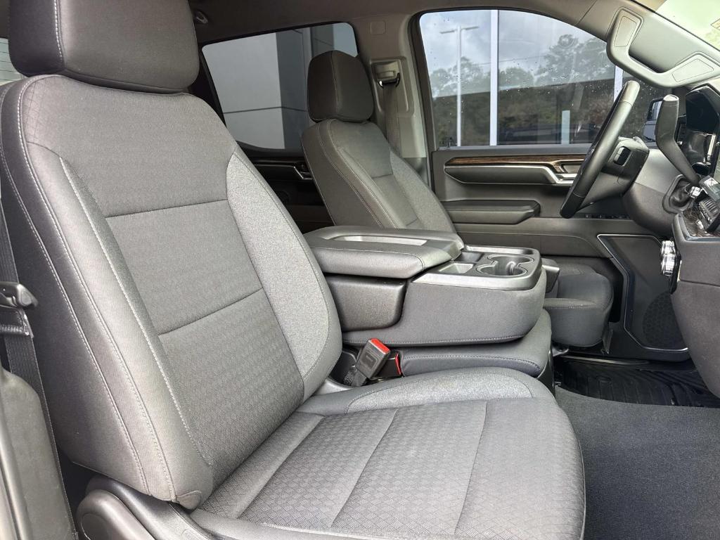 used 2024 GMC Sierra 1500 car, priced at $42,498