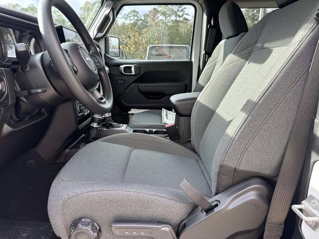 new 2026 Jeep Wrangler car, priced at $40,180
