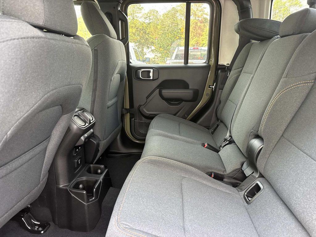 new 2026 Jeep Gladiator car