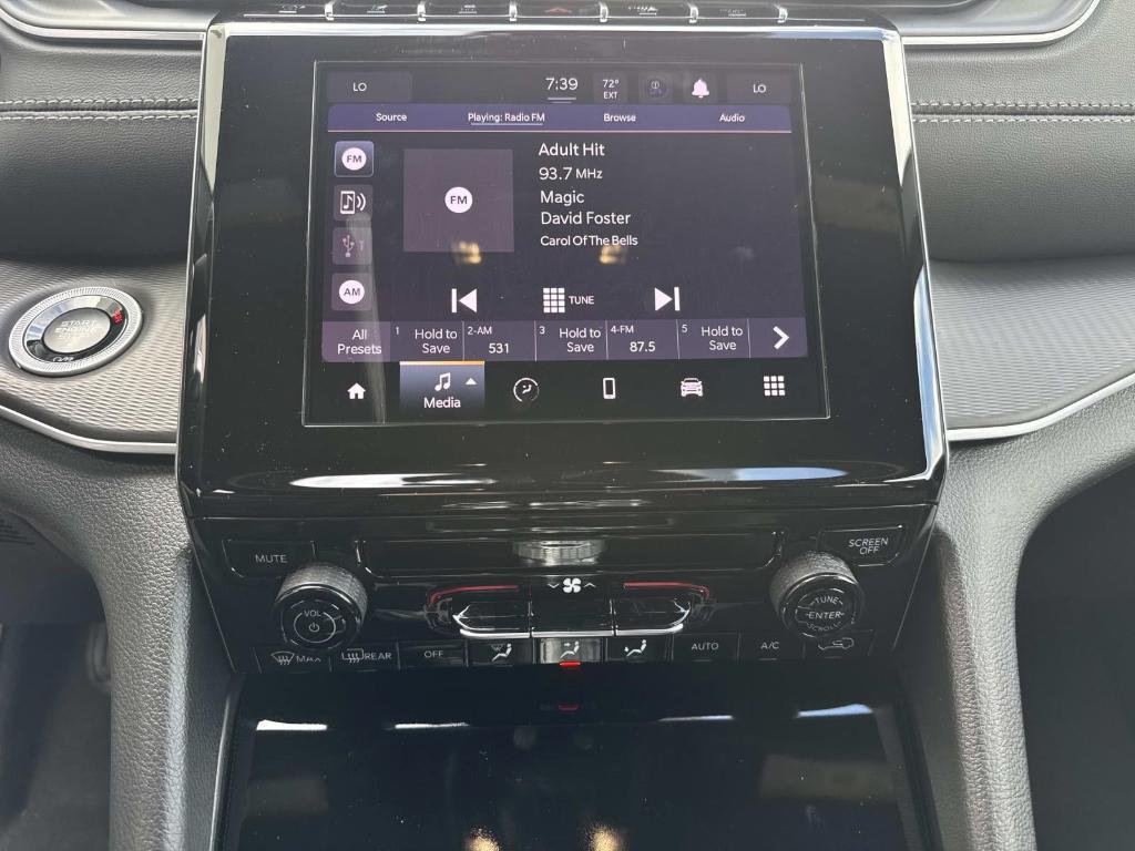 new 2025 Jeep Grand Cherokee car, priced at $36,725