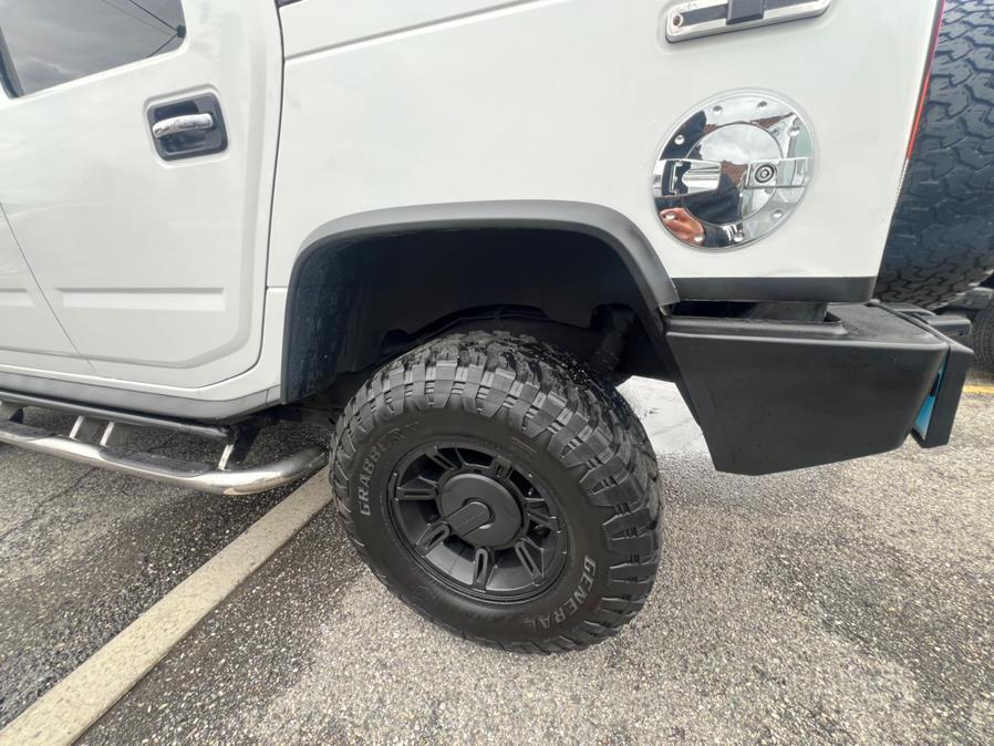 used 2003 Hummer H2 car, priced at $16,988