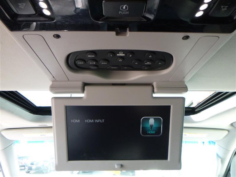 used 2019 GMC Yukon XL car, priced at $17,493