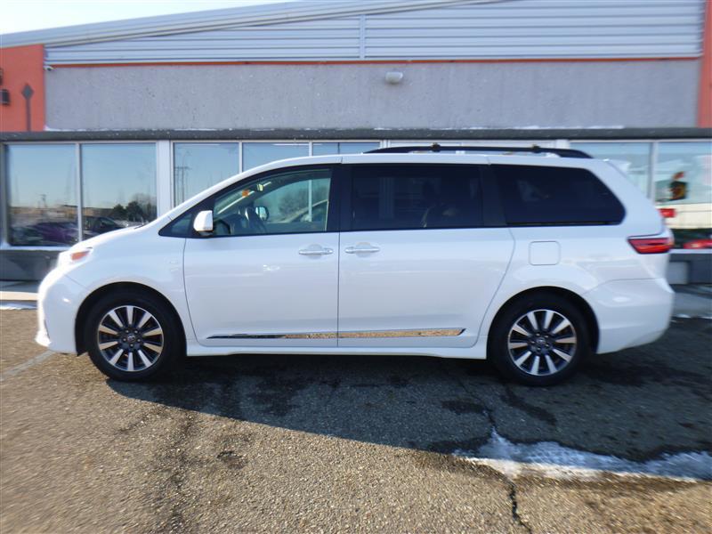 used 2020 Toyota Sienna car, priced at $23,846