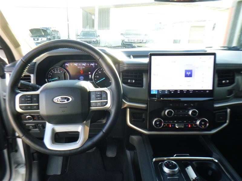 used 2024 Ford Expedition car, priced at $44,173