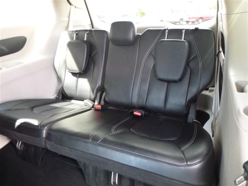used 2023 Chrysler Pacifica car, priced at $25,081