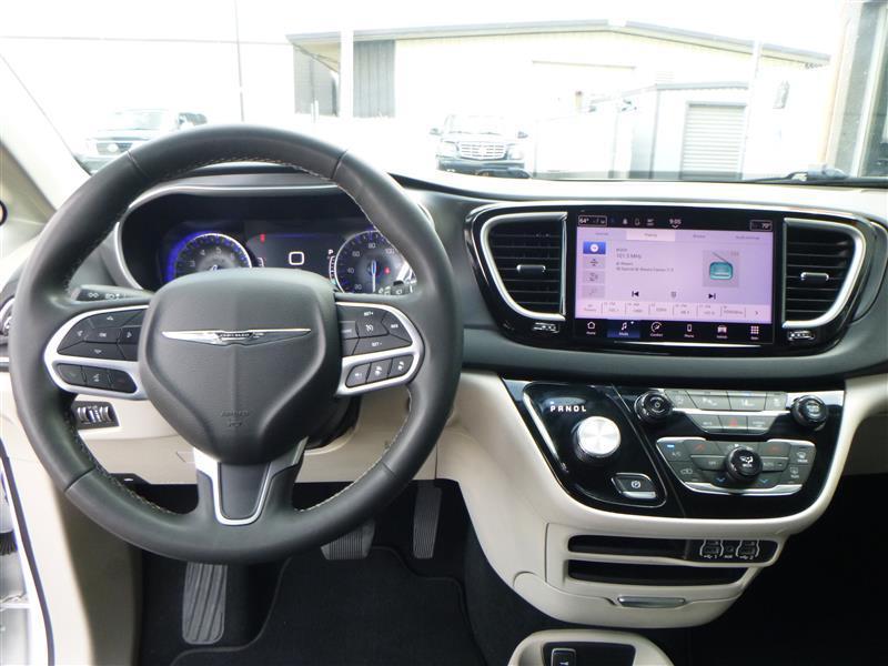 used 2023 Chrysler Pacifica car, priced at $25,081