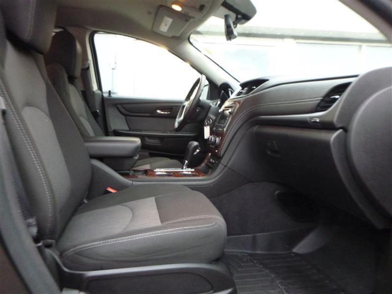 used 2014 Chevrolet Traverse car, priced at $10,093