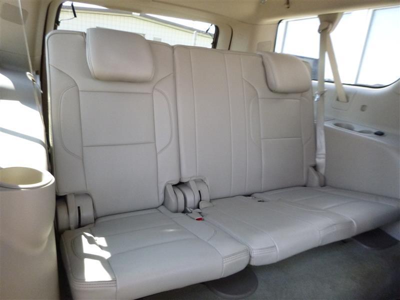 used 2018 GMC Yukon XL car, priced at $20,793