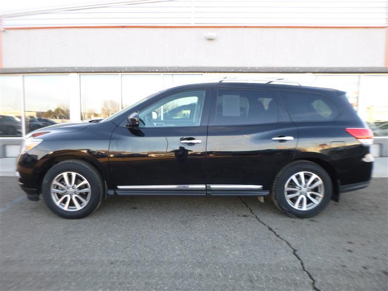 used 2014 Nissan Pathfinder car, priced at $11,150