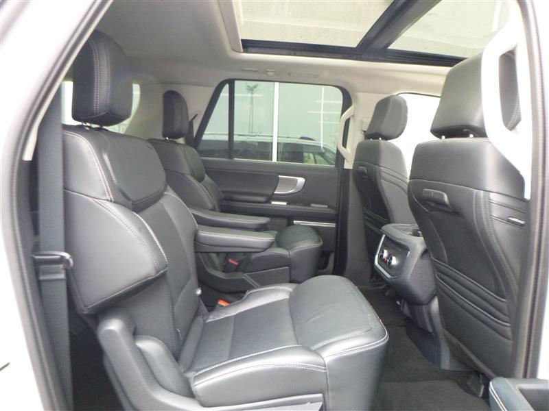 used 2025 Ford Expedition Max car, priced at $68,181