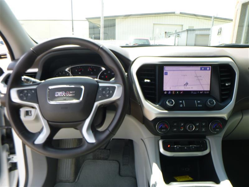 used 2023 GMC Acadia car, priced at $25,192