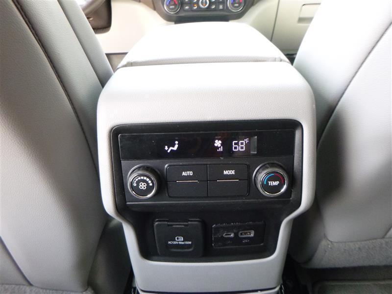 used 2023 GMC Acadia car, priced at $25,192