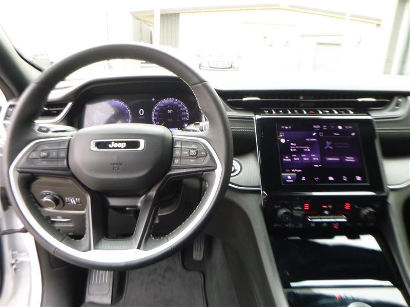 used 2025 Jeep Grand Cherokee car, priced at $37,432