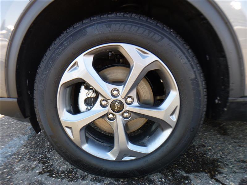 used 2025 Ford Escape car, priced at $26,893