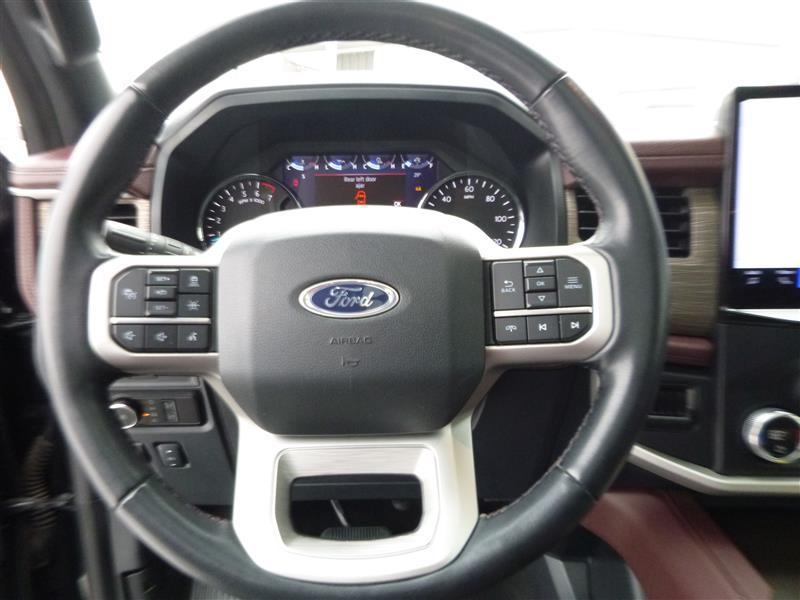 used 2023 Ford Expedition car, priced at $46,835