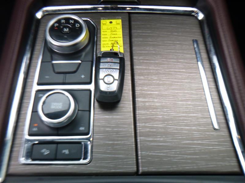 used 2023 Ford Expedition car, priced at $46,835