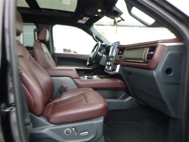 used 2023 Ford Expedition car, priced at $46,835