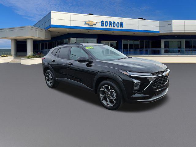 used 2025 Chevrolet Trax car, priced at $21,886