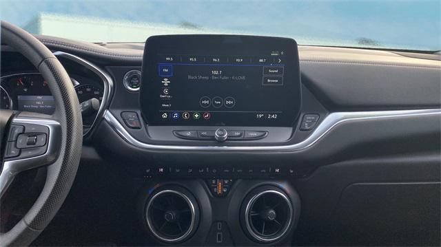 used 2024 Chevrolet Blazer car, priced at $25,005