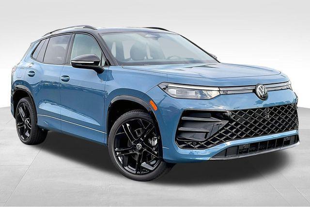 new 2025 Volkswagen Tiguan car, priced at $37,299