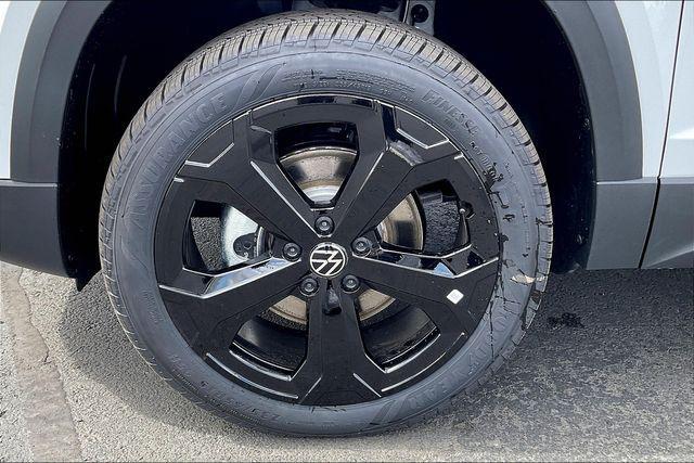 new 2025 Volkswagen Taos car, priced at $32,499