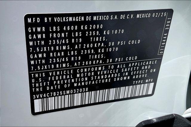 new 2025 Volkswagen Taos car, priced at $32,499