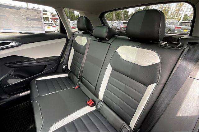 new 2025 Volkswagen Taos car, priced at $32,499