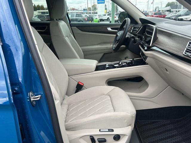 new 2026 Volkswagen Atlas car, priced at $52,285