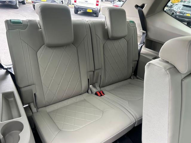 new 2026 Volkswagen Atlas car, priced at $52,285