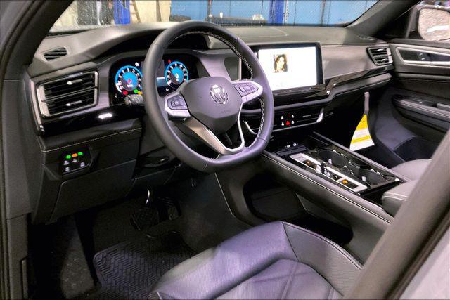 new 2025 Volkswagen Atlas Cross Sport car, priced at $39,999