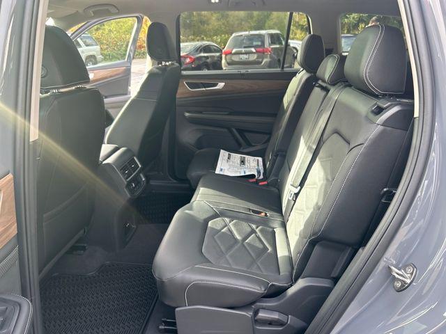 new 2026 Volkswagen Atlas car, priced at $46,530