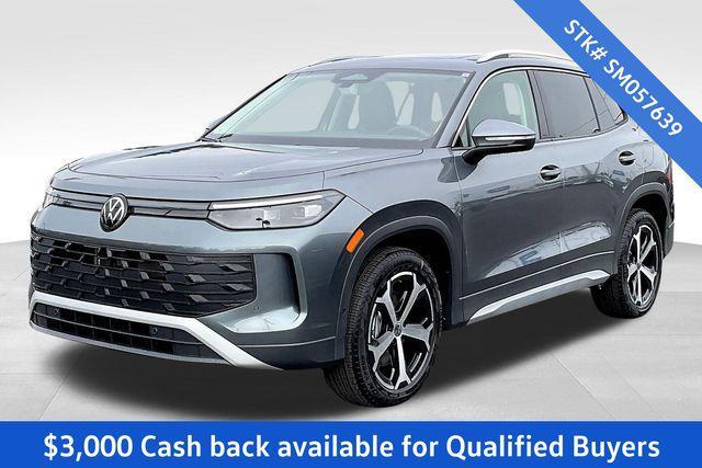 new 2025 Volkswagen Tiguan car, priced at $34,399