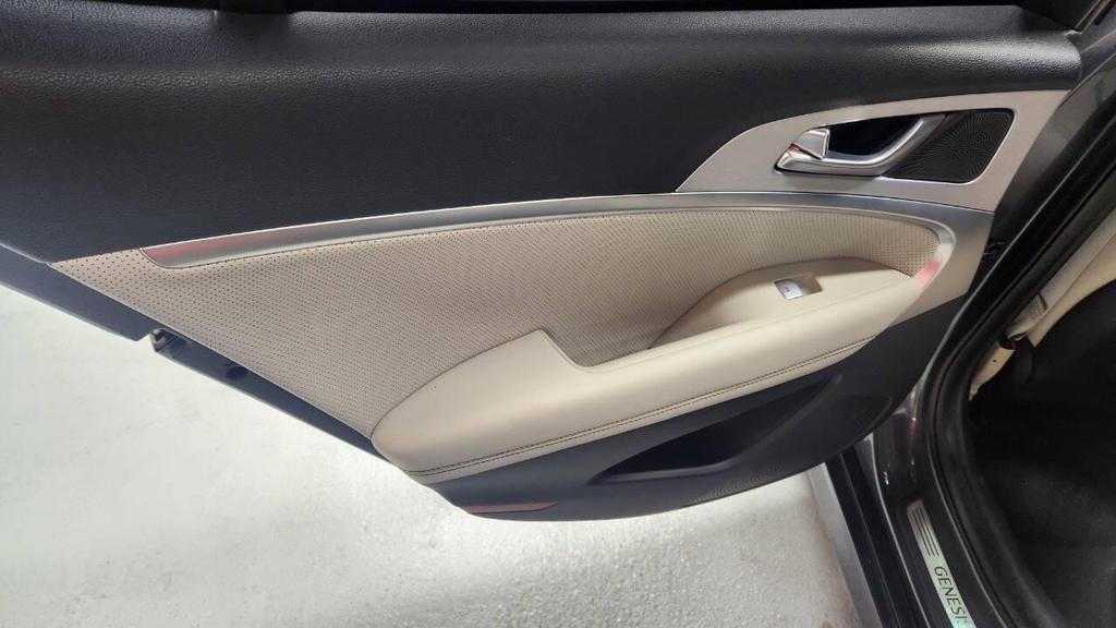 used 2019 Genesis G70 car, priced at $23,495